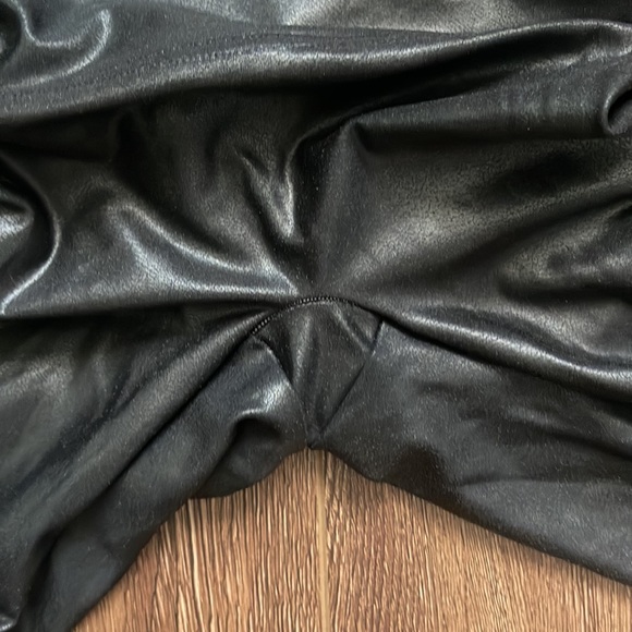 Spanx Faux Leather Leggings Sz.S - Picture 9 of 10